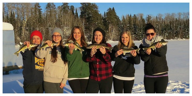 Canada’s Winter Wonderland: A Guide to Ice Fishing Games and Online Gambles